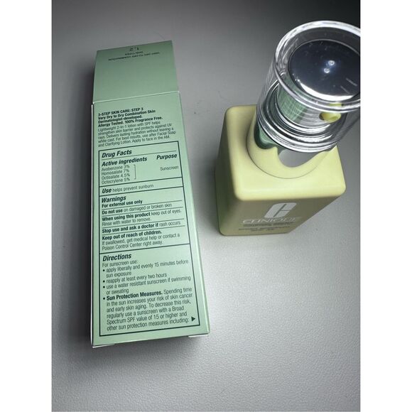 CLINIQUE Dramatically Different Moisturizing Lotion+ SPF35 for Face 75ml - Picture 5 of 5